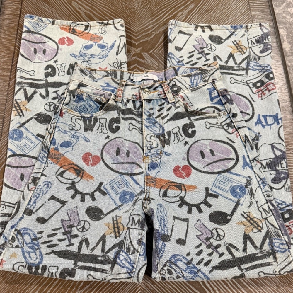 Adika Graffiti Print High Waisted Straight Leg Jeans Light Baggy Swag Skulls S